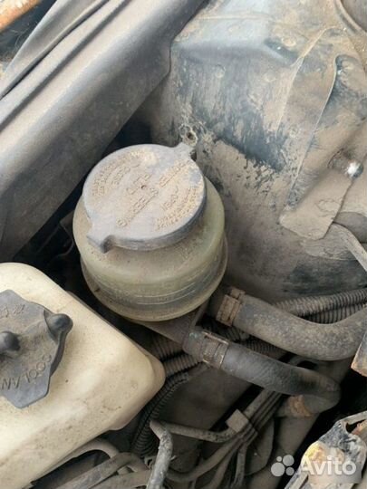 Бачок гур Toyota Camry V40