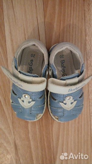 Сандалии на малыша