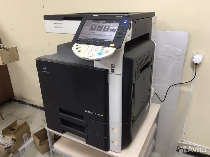 Konica minolta bizhub c220