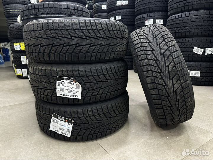 Hankook Winter I'Cept iZ 2 W616 205/55 R16 94T