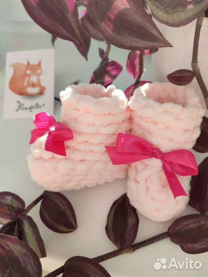 Детские пинетки вязаные ручной работы