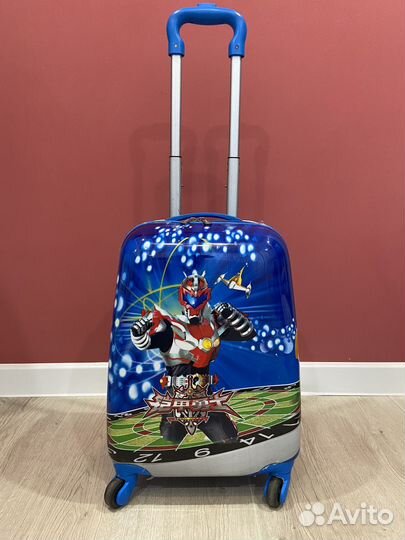 Чемодан на колесах детский бу