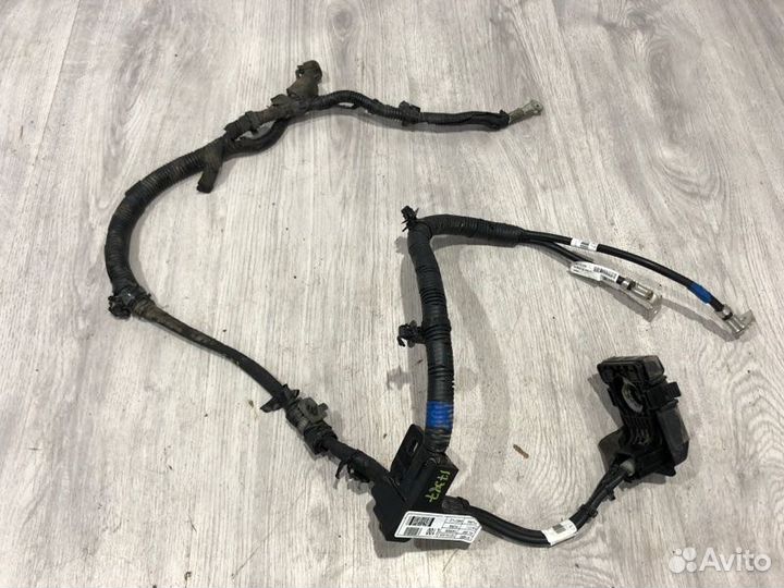 Клемма плюсовая Hyundai Solaris седан G4FA 2014