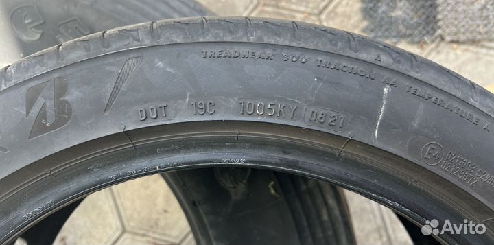 Bridgestone Potenza Sport 235/45 R18