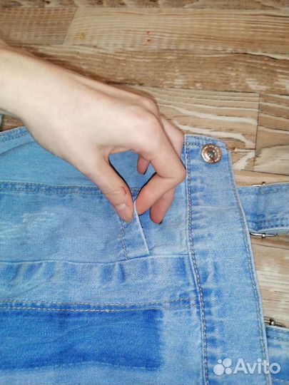 Джинсовый комбинезон