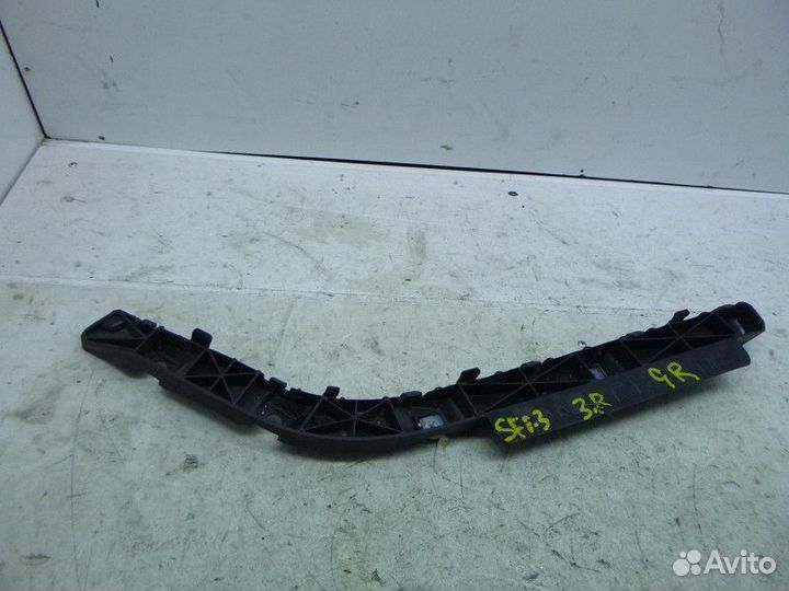 Направляющая заднего бампера правая hyundai santa