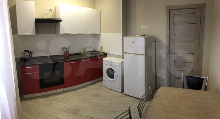2-к. квартира, 60 м², 8/17 эт.