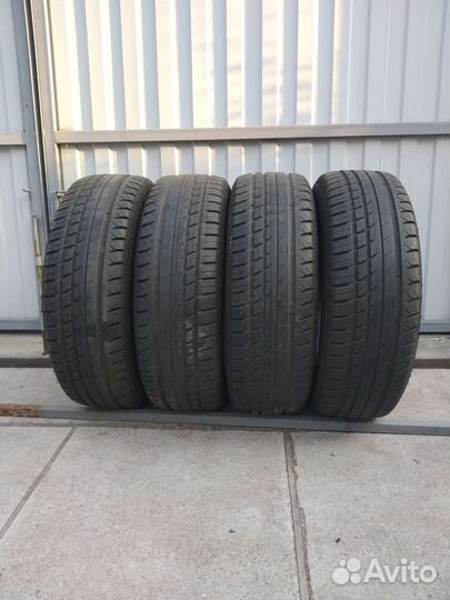 Viatti Strada Asimmetrico 195/65 R15