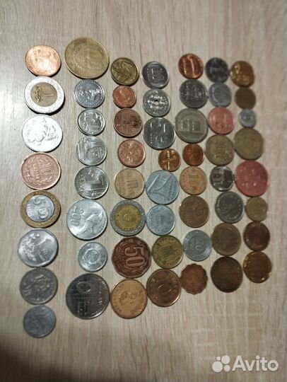 Набор иностранных монет