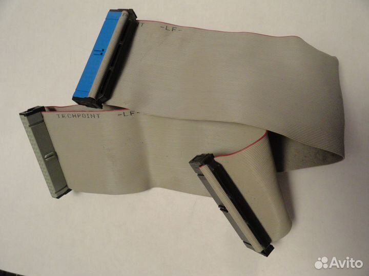 Компьютерный внутренний кабель