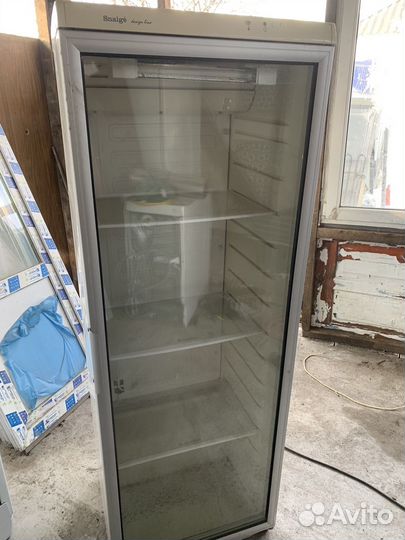 Холодильник 