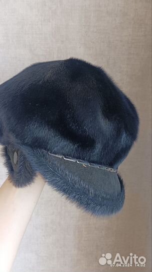 Кепка меховая женская нерпа