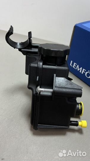 Бачок гидроусилитель Mercedes Benz M272-273