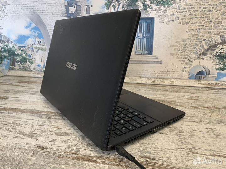 Игровой Боец Asus (i3-4ядра/1TB/RAM 6GB/GT710M)