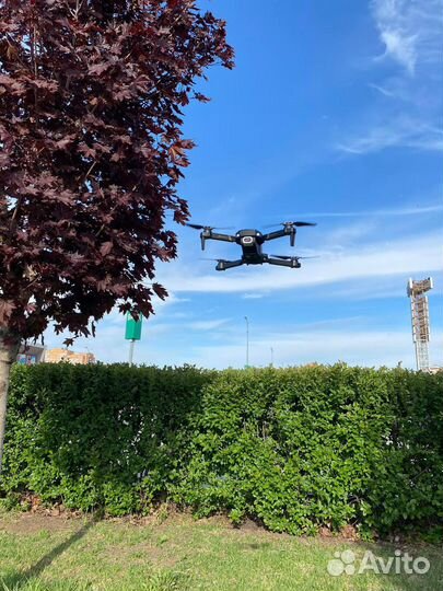 Дрон с камерой E88 Pro / E99 Pro / V4