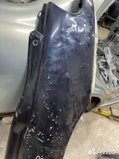Крыло переднее правое Renault Laguna 1