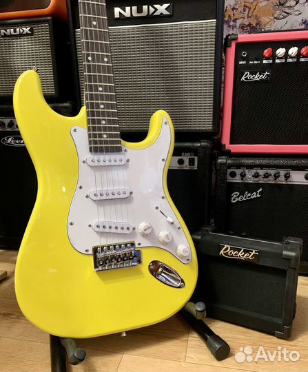 Электрогитара + портативный Комбик