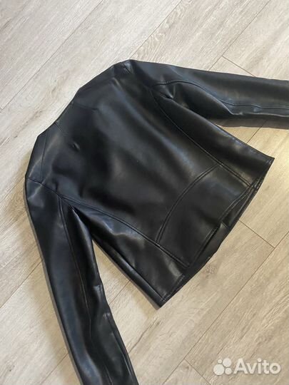 Куртка кожаная