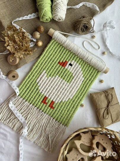 Настенное панно макраме для детей