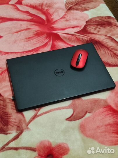 Ноут i5-7200u, ssd256, 4gb, FullHD, R520 2Gb