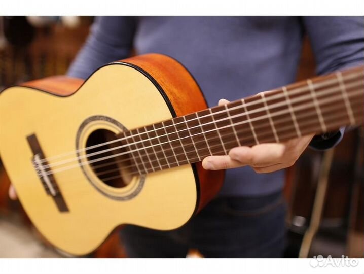 Almires C-15 1/2 OP - классическая гитара 1/2