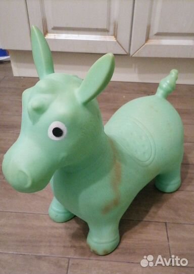 Отдам бесплатно игрушку