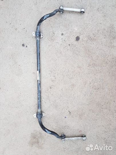Передний стабилизатор Ауди А4 Б8