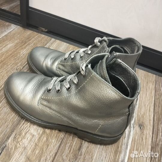 Ботинки демисезонные