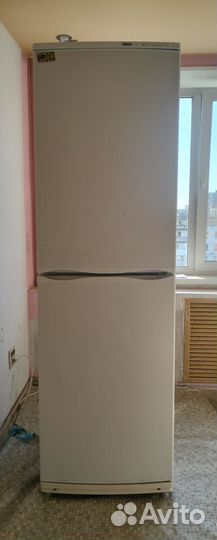 Холодильник атлант на запчасти
