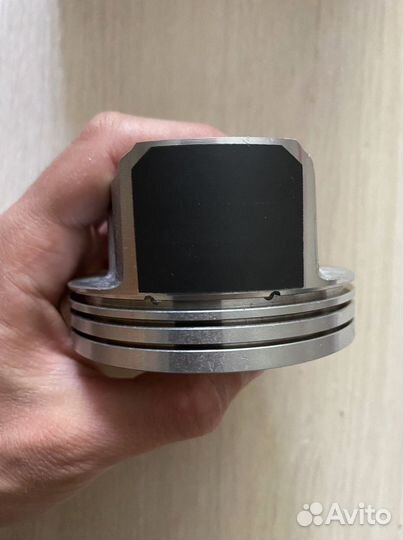 Комплект поршни Opel 1.6