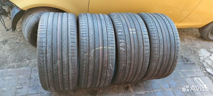Continental ContiSportContact 5P 265/40 R21 и 295/35 R21 106Z