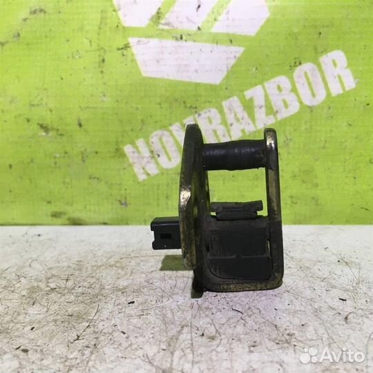 Ответная часть замка двери Форд Фокус 1