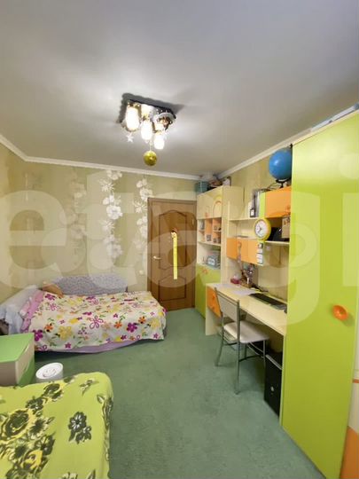 2-к. квартира, 50 м², 9/10 эт.