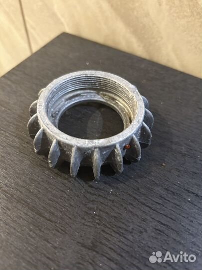 Гайка колена выхлопная система ява