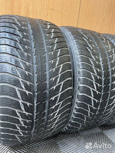 Nokian Tyres WR SUV 3 275/45 R21 и 315/40 R21