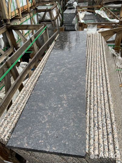 Гранитные ступени