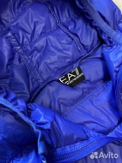Микропуховик «Emporio Armani»/M/Оригинал