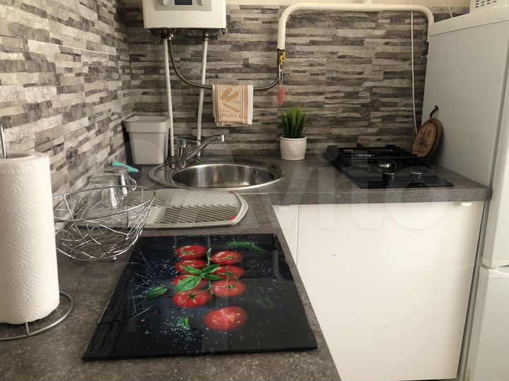 2-к. квартира, 38 м², 1/3 эт.