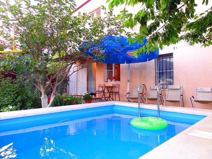 Комната 14 м² в 4-к., 3/3 эт.