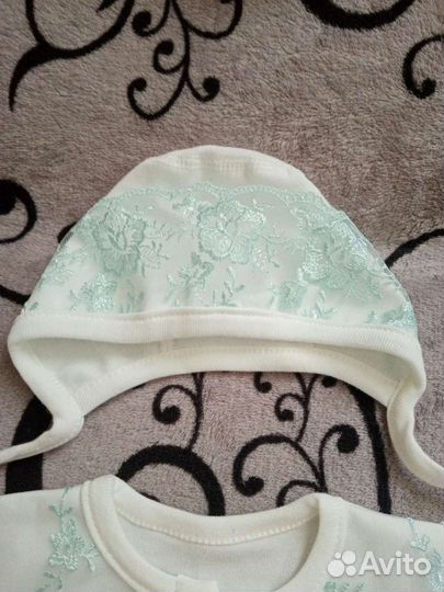 Комплект на выписку для девочки