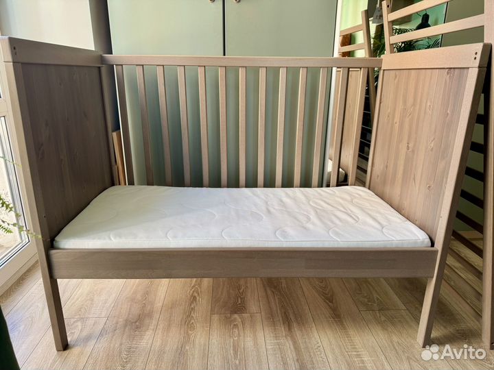 Кроватка детская IKEA Sundvik
