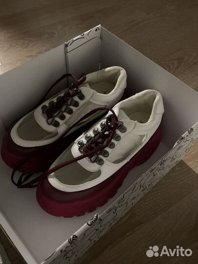 Ботинки женские