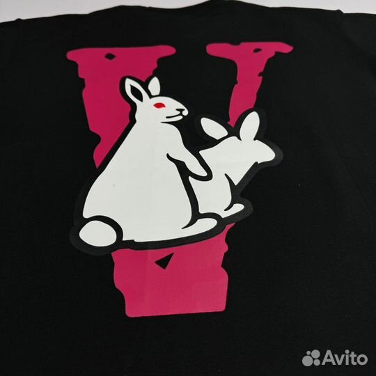 Футболка Vlone Love