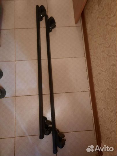 Автомобильный багажник