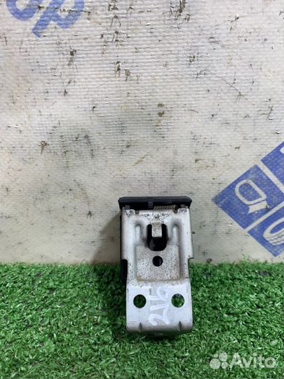 Ручка открывания бензобака Hyundai Terracan