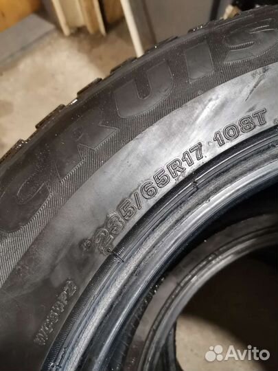 Bridgestone Ice Cruiser 5000 235/65 R17 108