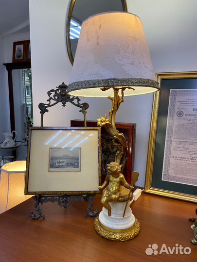 Бронзовая лампа с Путти / Ангелом
