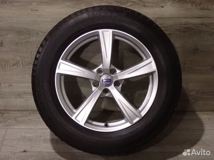 Комплект колес R18 Volvo XC90 оригинал зима