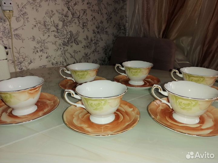 Набор чайной посуды новый