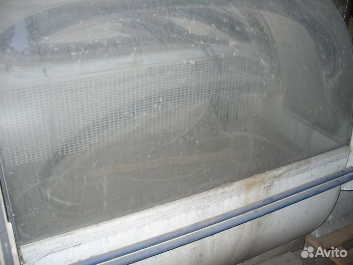 Холодильная витрина